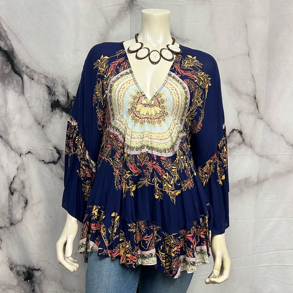 *Free people Navy beige pink tapestry blouse